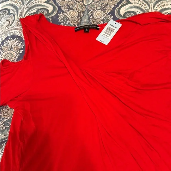 Torrid Vibrant Red Blouse - Picture 4 of 5